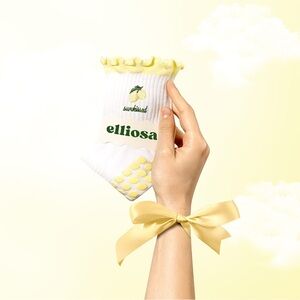 Elliosa White and Yellow Socks